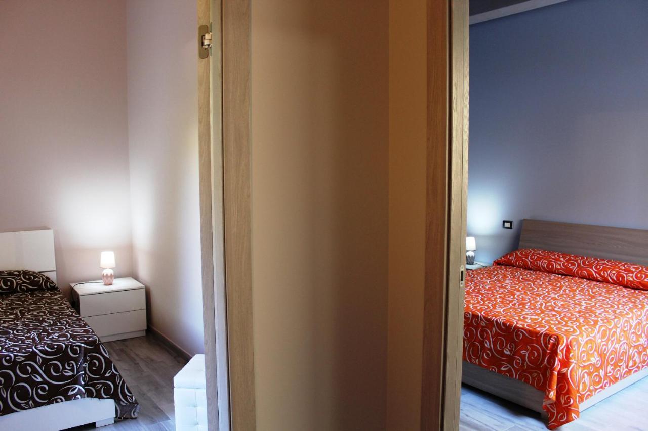 Re Sole La Dependance - Casa Vacanza V E N E R E Avola Extérieur photo